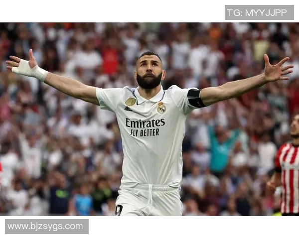 本泽马：从天才少年到足球巨星的辉煌历程与传奇故事